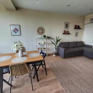 https://by-the-cathedral-1-bed-flat.goldensandshotels.net